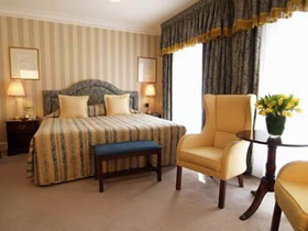 Westbury Hotel, Mayfair, London - Typical Guest Room