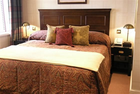 Flemings Hotel, Mayfair - Red Scheme Bedroom